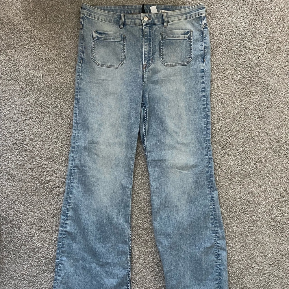 H&M Wide Leg Front Pocket Jeans